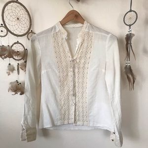 *LAST CHANCE* True vintage bohemian lace up shirt